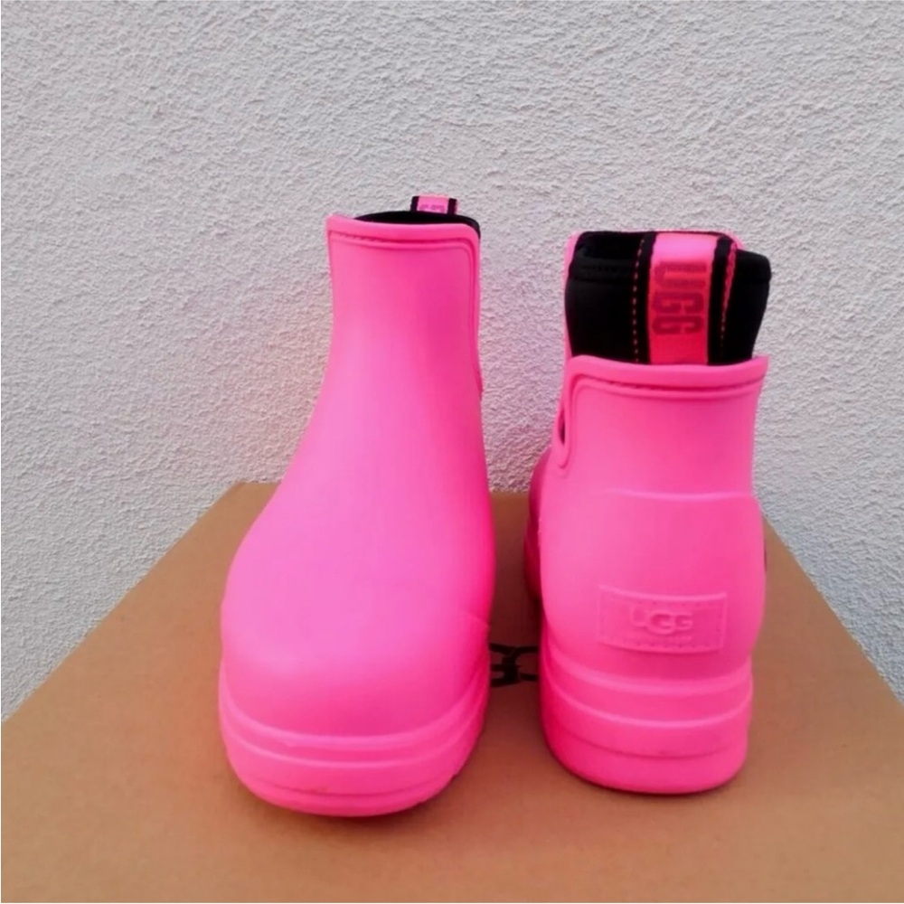 Women's Pink Ankle Rain Boots - Picture 4 of 6